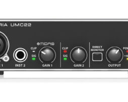 Interface De Audio Behringer U-phoria Umc22